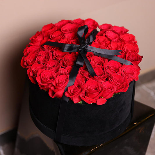 Elegant Black Velvet Box Fresh Roses